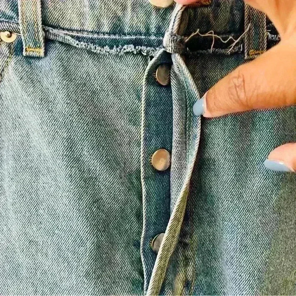 REFORMATION JIGSAW TWO TONED DECONSTRUCTED DENIM MINI SKIRT - Picture 4 of 7